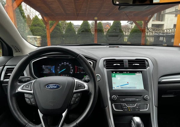 Ford Mondeo cena 59900 przebieg: 164553, rok produkcji 2018 z Częstochowa małe 106